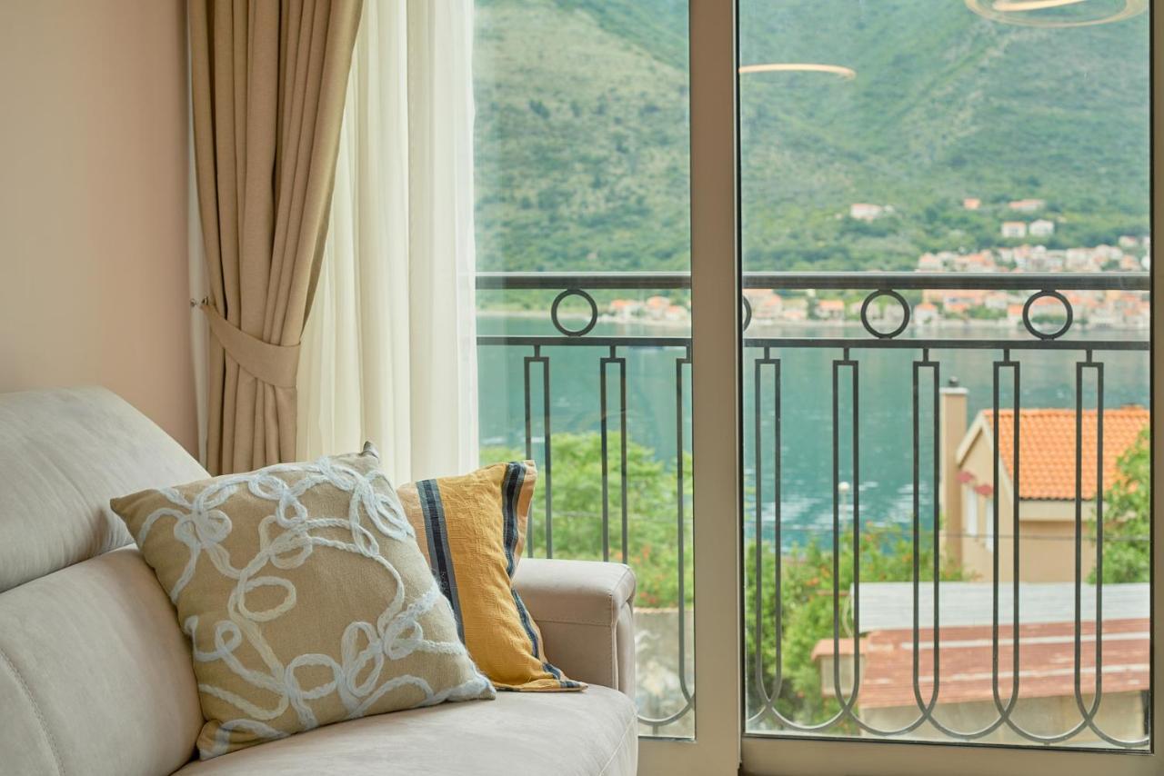 2Montenegro Limeta Apartments With Pool Kotor Exterior foto
